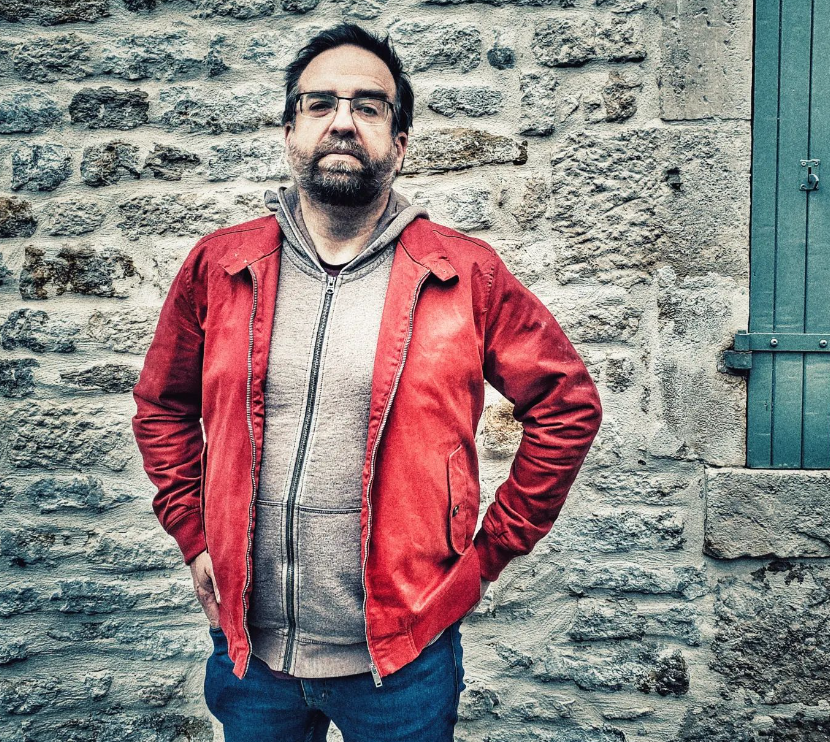 THE MEMORY OF SNOW “WAKING UP BY A SHARP&nbsp;PAIN”